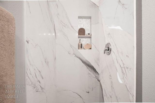 16012 Sycamore Ave, Patterson, CA 95363