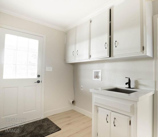 16012 Sycamore Ave, Patterson, CA 95363