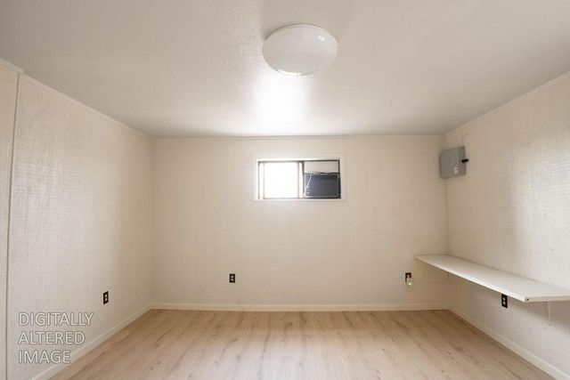 16012 Sycamore Ave, Patterson, CA 95363