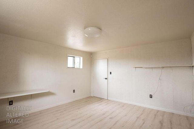 16012 Sycamore Ave, Patterson, CA 95363