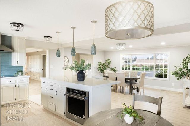 16012 Sycamore Ave, Patterson, CA 95363