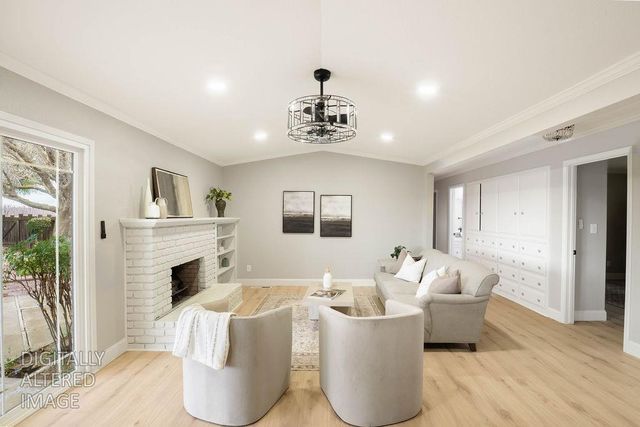 16012 Sycamore Ave, Patterson, CA 95363