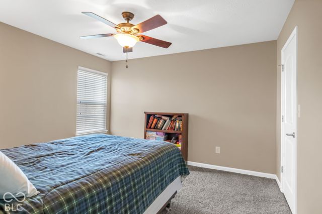 4621 W Dane Court, New Palestine, IN 46163