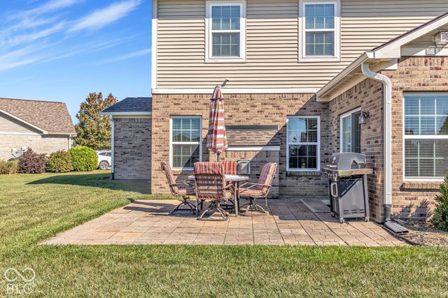 4621 W Dane Court, New Palestine, IN 46163
