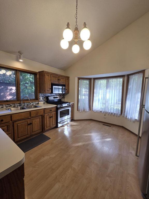 859 90th Avenue NW, Coon Rapids, MN 55433 — photo 4