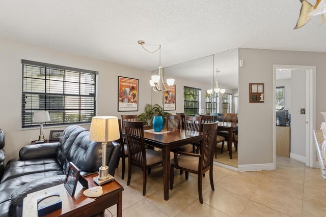 3333 Jog Park Drive, Greenacres, FL 33467
