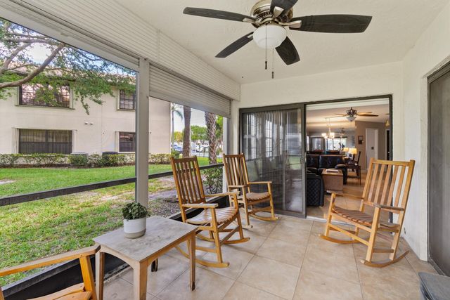 3333 Jog Park Drive, Greenacres, FL 33467