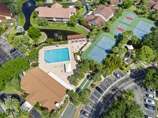 3333 Jog Park Drive, Greenacres, FL 33467