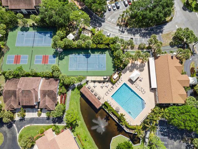 3333 Jog Park Drive, Greenacres, FL 33467