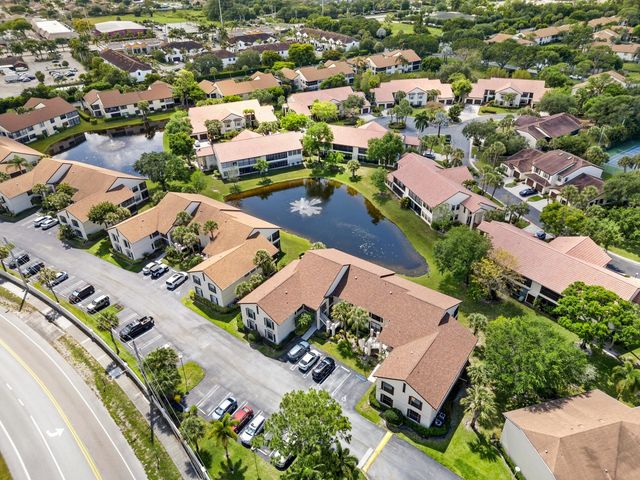 3333 Jog Park Drive, Greenacres, FL 33467