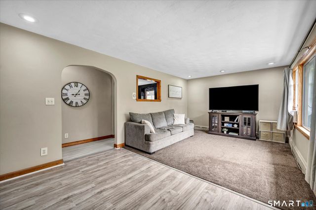13 Coach Drive, Wolcott, CT 06716