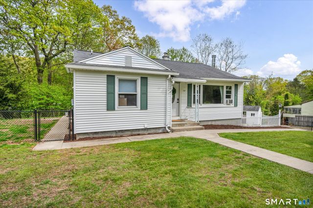 13 Coach Drive, Wolcott, CT 06716