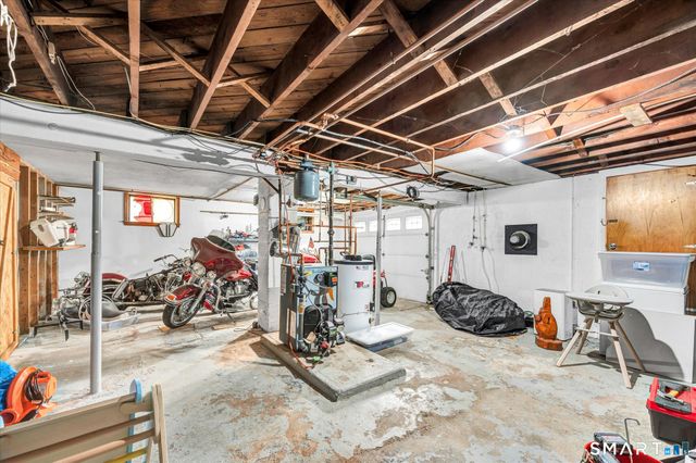 13 Coach Drive, Wolcott, CT 06716