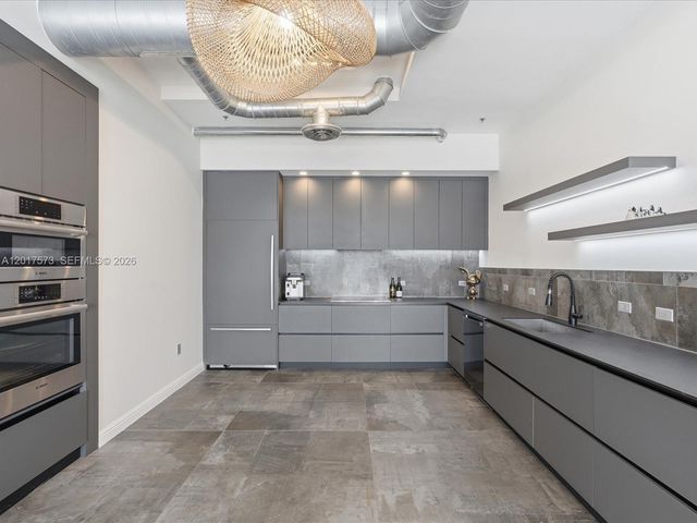600 NE 27th Street PH2, Miami, FL 33137