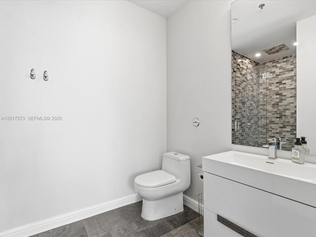 600 NE 27th Street PH2, Miami, FL 33137