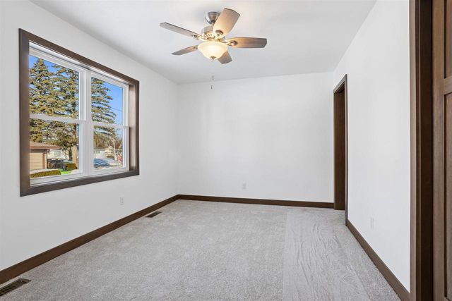 128 EVERGREEN LANE, Chilton, WI 53014