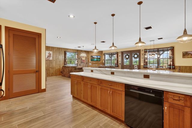 14827 NW 266th Street, Okeechobee, FL 34972