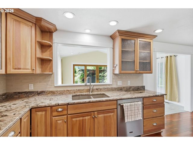 39200 CAMP CREEK Rd, Springfield, OR 97478