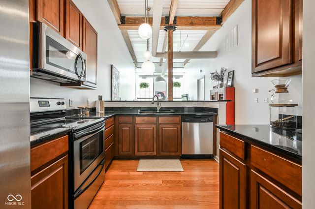 630 N College Avenue 403, Indianapolis, IN 46204