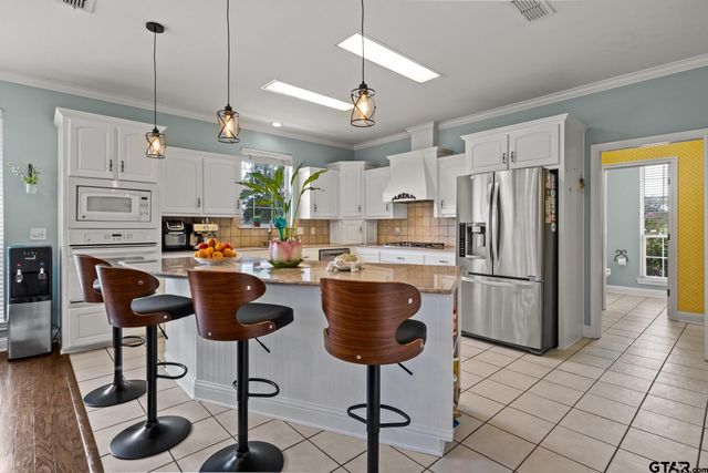 100 County Road 1132, Mt Pleasant, TX 75455