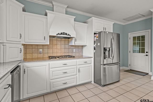 100 County Road 1132, Mt Pleasant, TX 75455