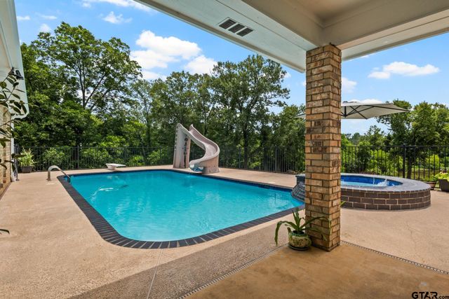 100 County Road 1132, Mt Pleasant, TX 75455