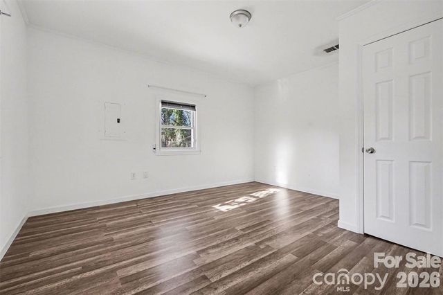 198 Buffalo Avenue NW, Concord, NC 28025