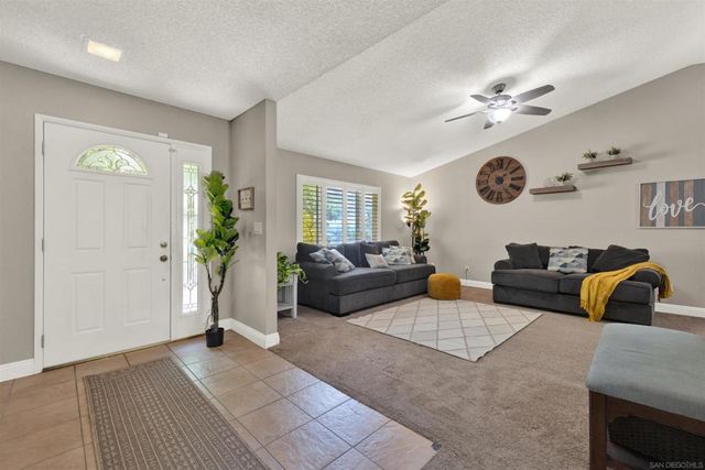 9127 Northcote Road, Santee, CA 92071