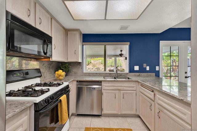 9127 Northcote Road, Santee, CA 92071