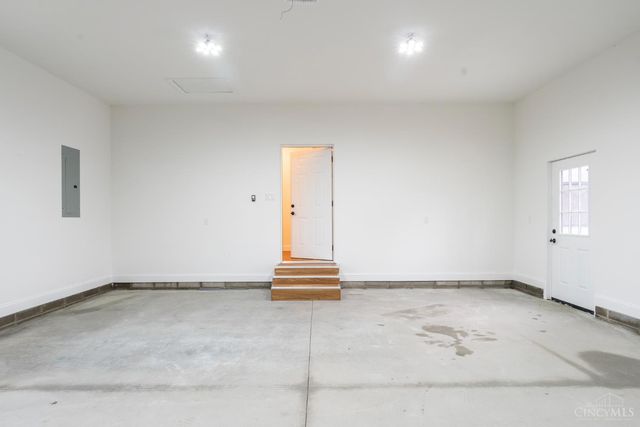 222 John Street, Hillsboro, OH 45133