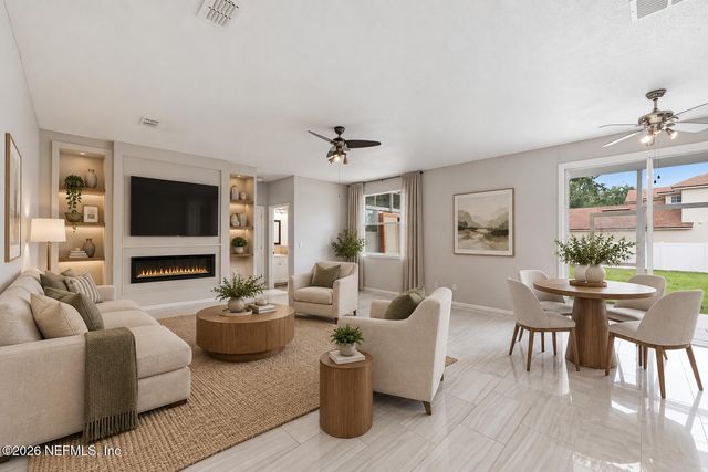 1113 MAPLE Lane, Orange Park, FL 32065