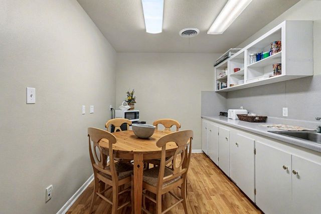 2406 Dawn DR, Georgetown, TX 78628