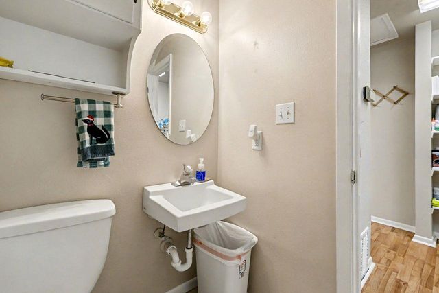 2406 Dawn DR, Georgetown, TX 78628