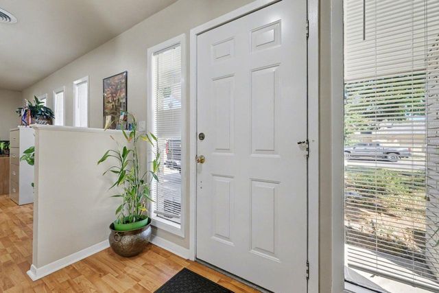 2406 Dawn DR, Georgetown, TX 78628