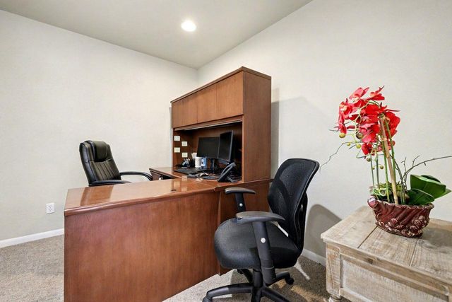 2406 Dawn DR, Georgetown, TX 78628