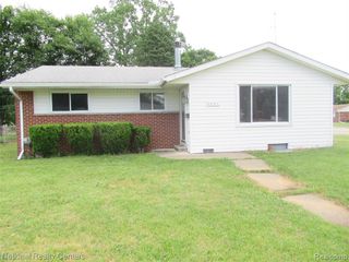 2687 Wilshire Street, Westland, MI 48186