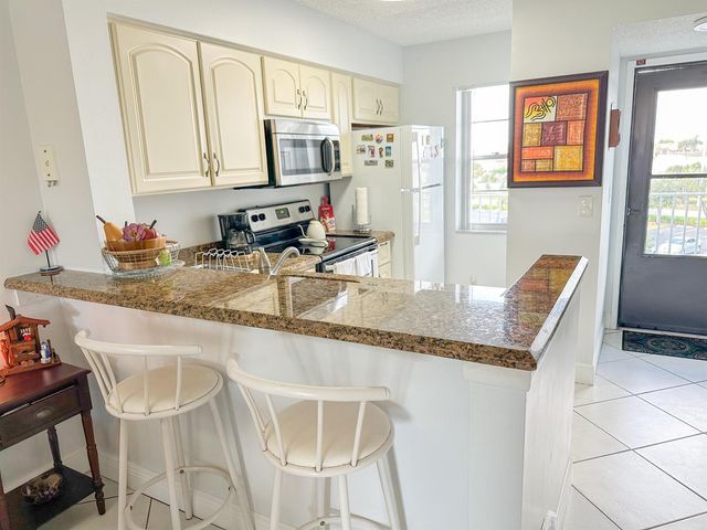 2222 N Cypress Bend Drive 403, Pompano Beach, FL 33069