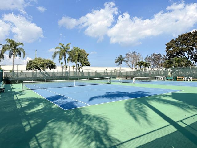 2222 N Cypress Bend Drive 403, Pompano Beach, FL 33069