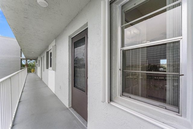 2222 N Cypress Bend Drive 403, Pompano Beach, FL 33069