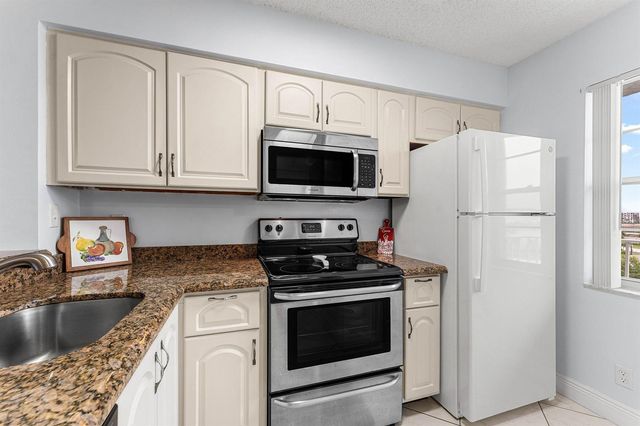 2222 N Cypress Bend Drive 403, Pompano Beach, FL 33069