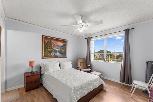 2222 N Cypress Bend Drive 403, Pompano Beach, FL 33069