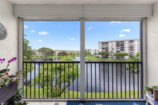 2222 N Cypress Bend Drive 403, Pompano Beach, FL 33069