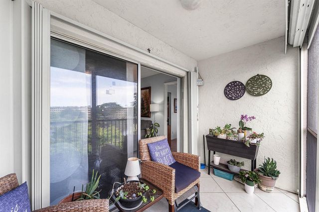 2222 N Cypress Bend Drive 403, Pompano Beach, FL 33069