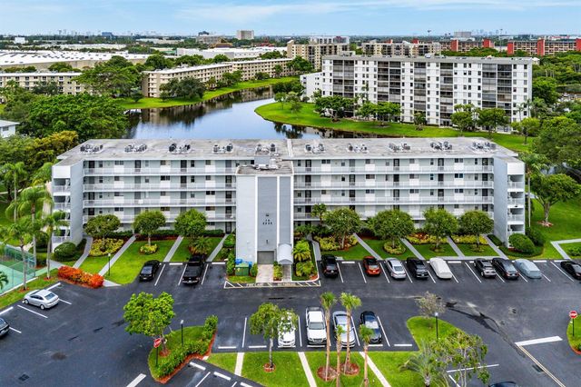 2222 N Cypress Bend Drive 403, Pompano Beach, FL 33069