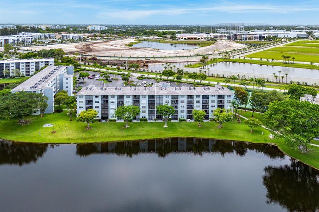 2222 N Cypress Bend Drive 403, Pompano Beach, FL 33069