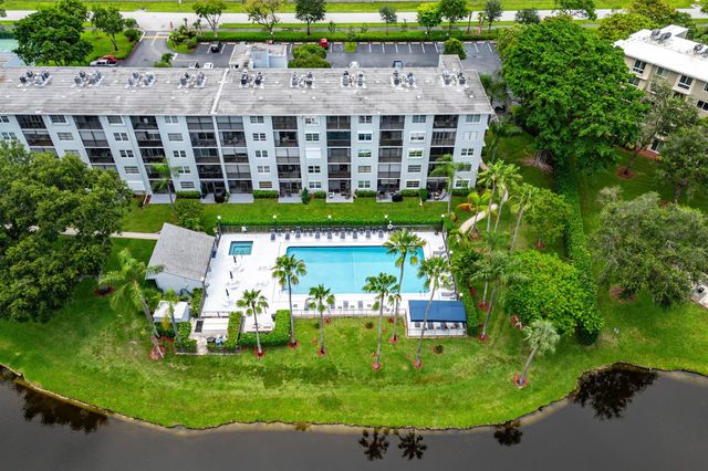 2222 N Cypress Bend Drive 403, Pompano Beach, FL 33069