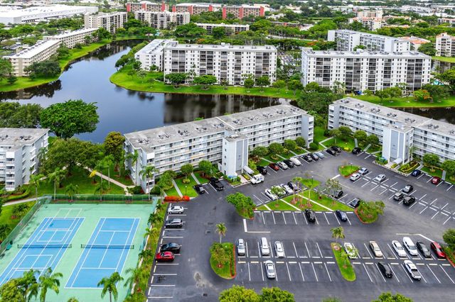 2222 N Cypress Bend Drive 403, Pompano Beach, FL 33069