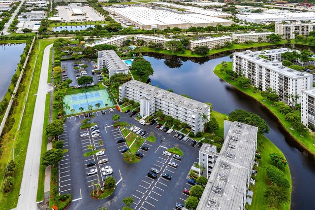 2222 N Cypress Bend Drive 403, Pompano Beach, FL 33069