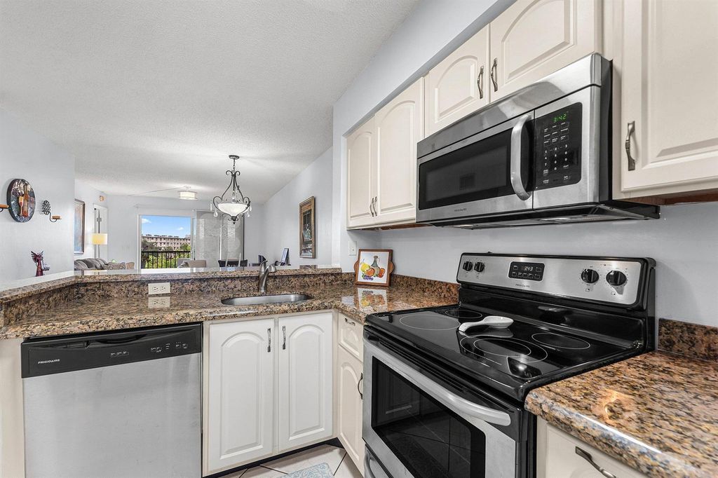 2222 N Cypress Bend Drive 403, Pompano Beach, FL 33069