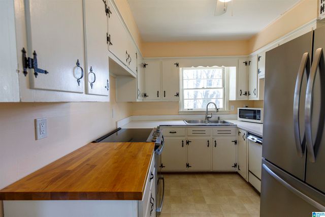 4717 BANKHEAD COURT, Irondale, AL 35210